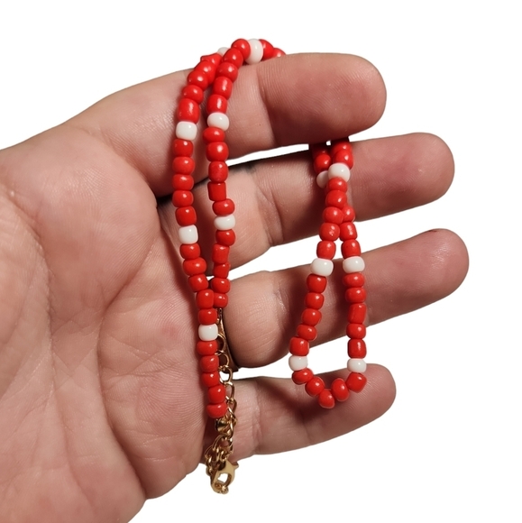 LA Hearts Red Beaded Necklace Set - Picture 7 of 9